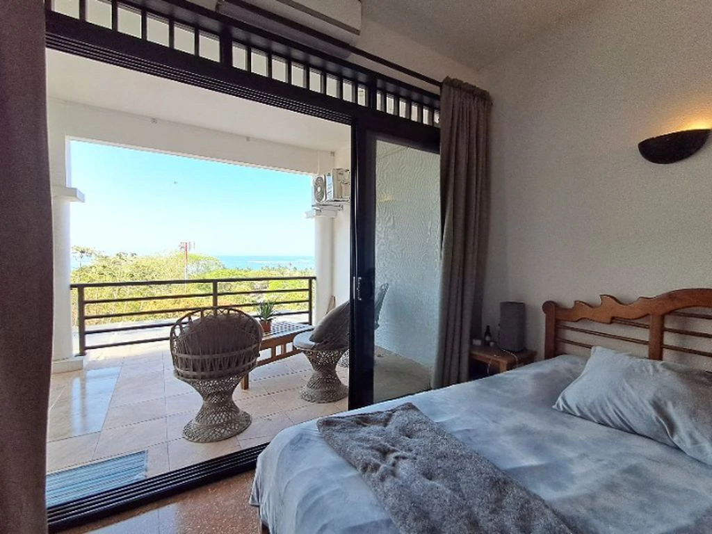 Condo Pacific Dream: Exceptional Opportunity in Samara – 1-Bedroom Condo with Ocean View - Gallery image 9