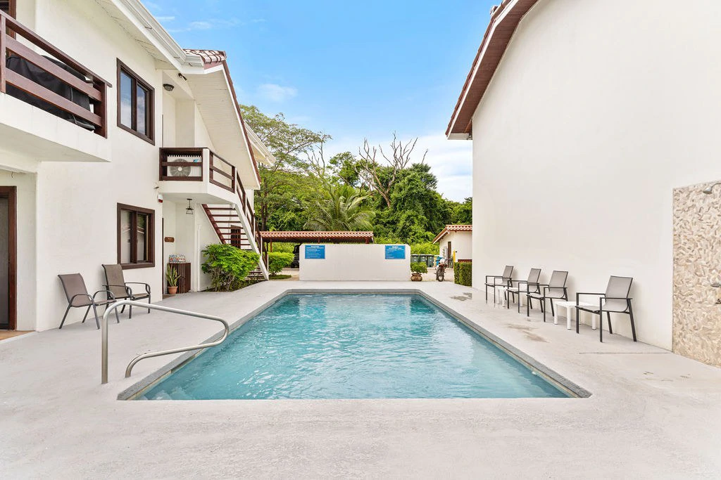 Pacific Beach #10: Fully Renovated One-Bedroom with Panoramic Ocean & Marina Views - Gallery image 15