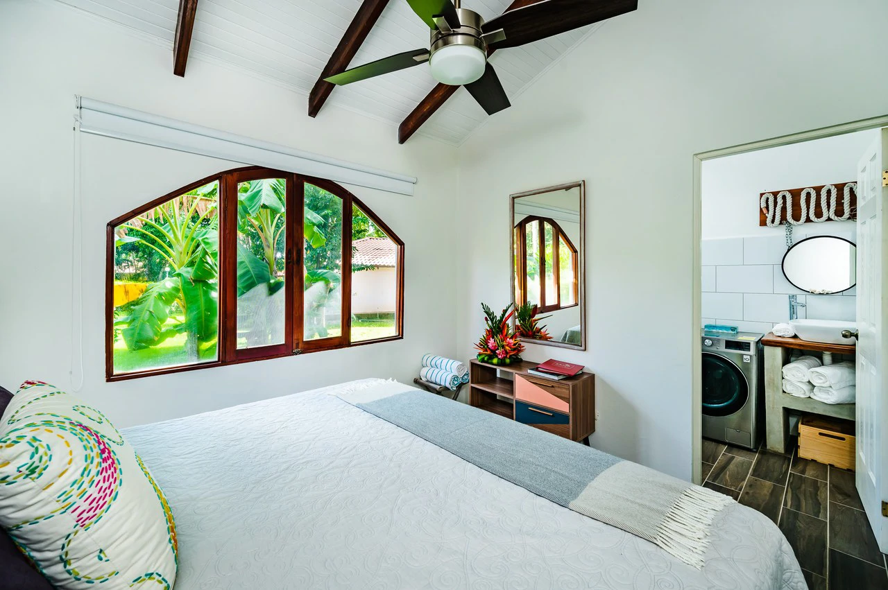 Casa Papaya Villaggio II, 431B: Renovated One-Bedroom Condo Steps from 7 Beaches - Gallery image 10