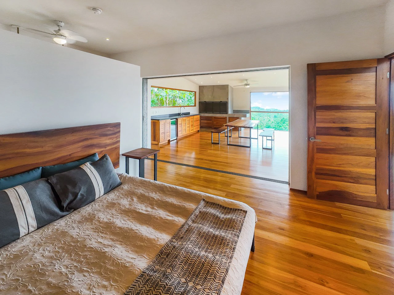 Mar Mystique Haven: Your Dream Home with Stunning Ocean Views - Gallery image 41