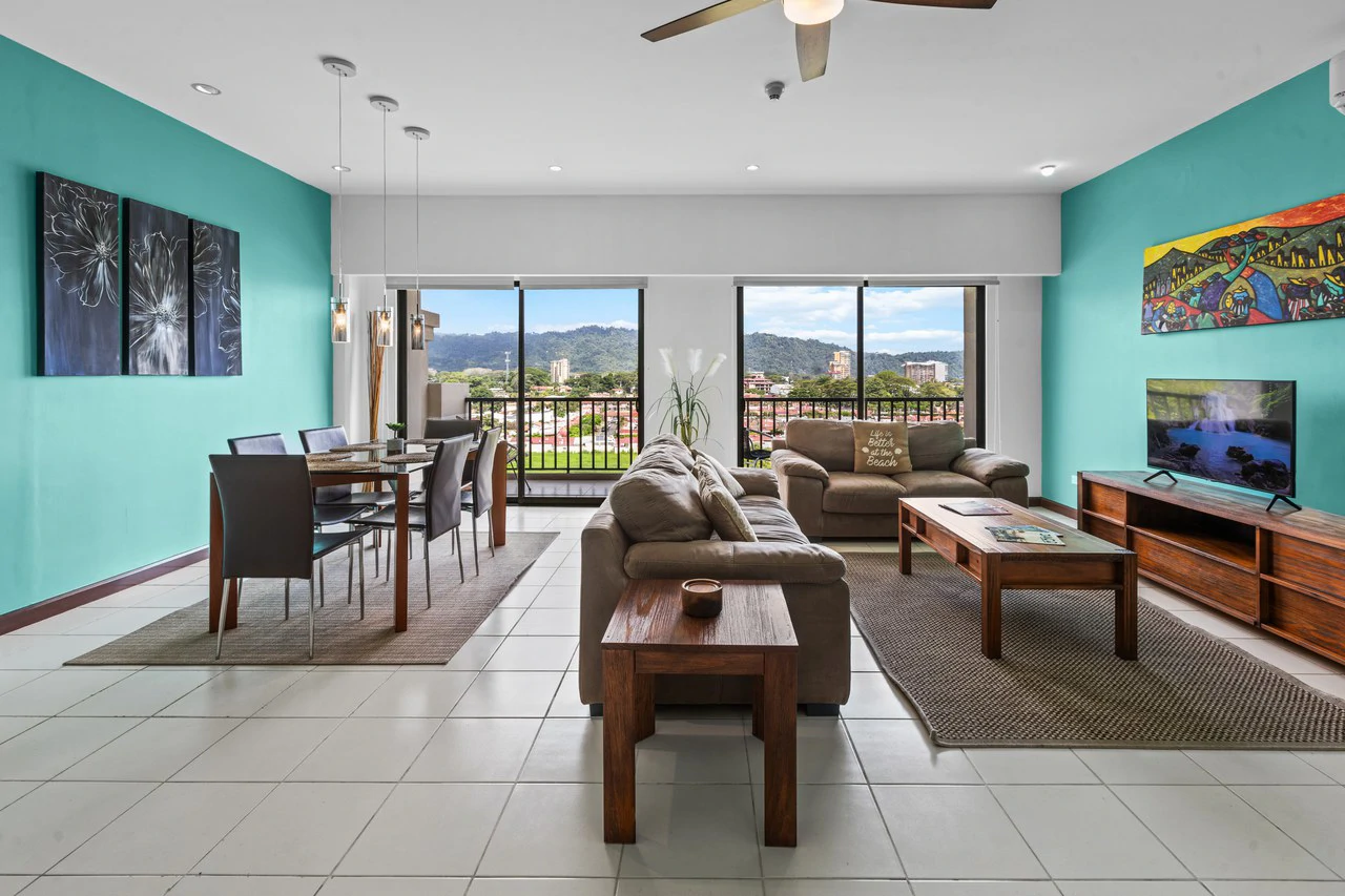 6th Floor 3-bedroom JacoBay Condo with Panoramic Sunrise, Mountain and Ocean Views - Gallery image 2