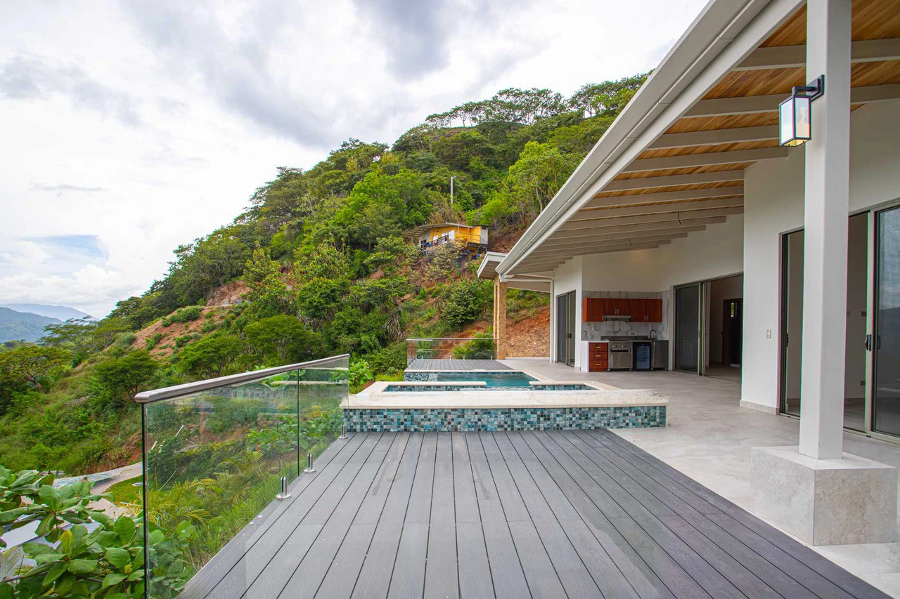 New Contemporary Home with Infinity Pool for Sale in Atenas, Costa Rica - photo 7
