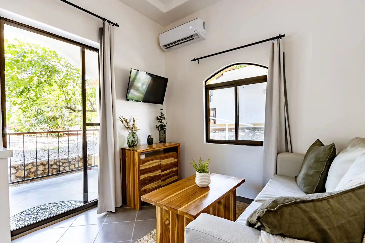Tamarindo Paradise Condo #6: An income producer walking distance to the beach - Gallery image 7