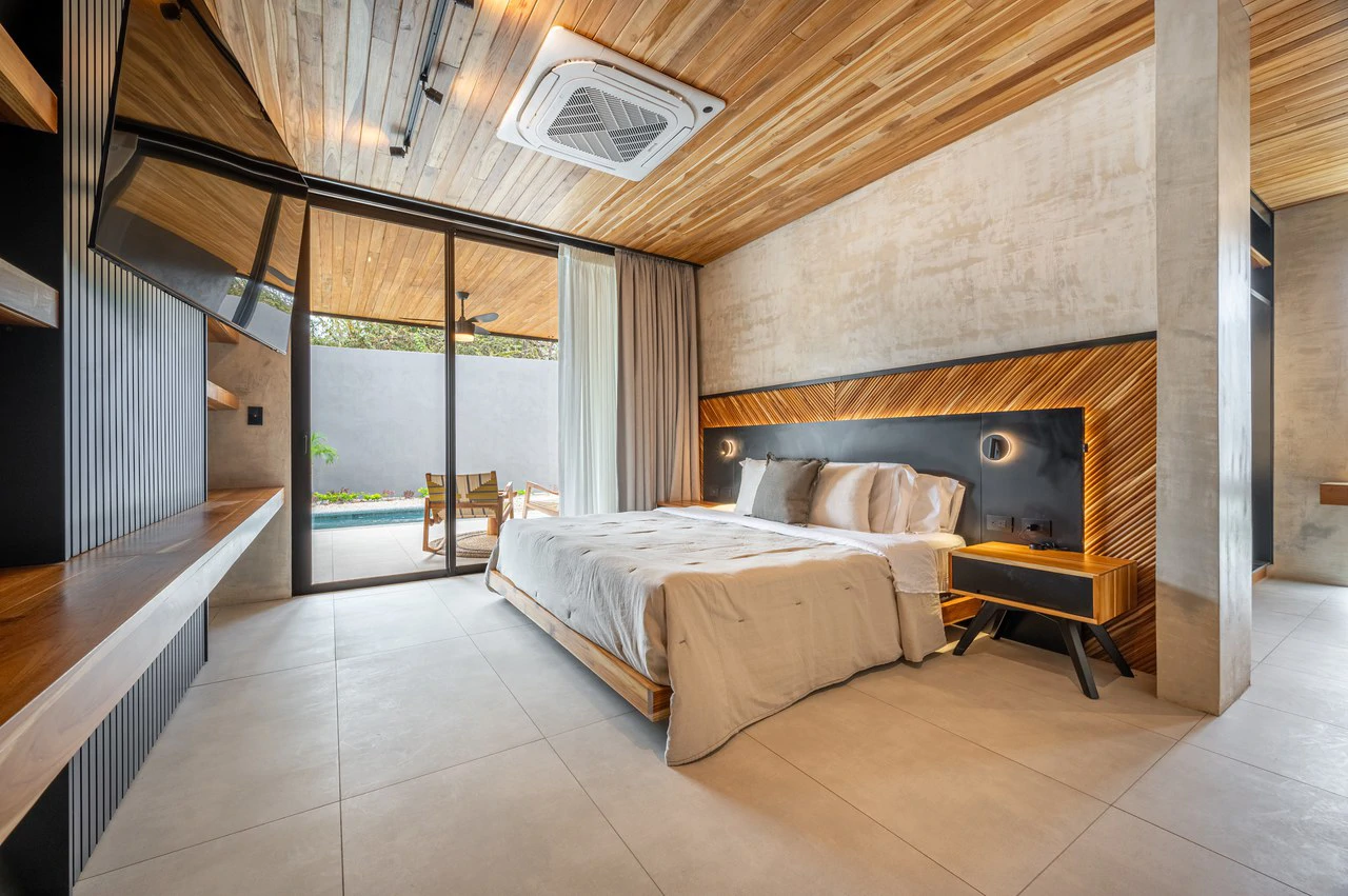 Casa Uchuva: Architectural Harmony of Wood, Stone, and Light - Gallery image 33