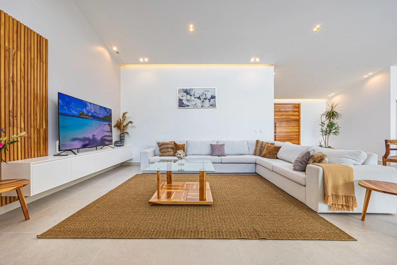 Luxury, Comfort & Investment Potential – Ocean-View Home in Uvita - Gallery image 12