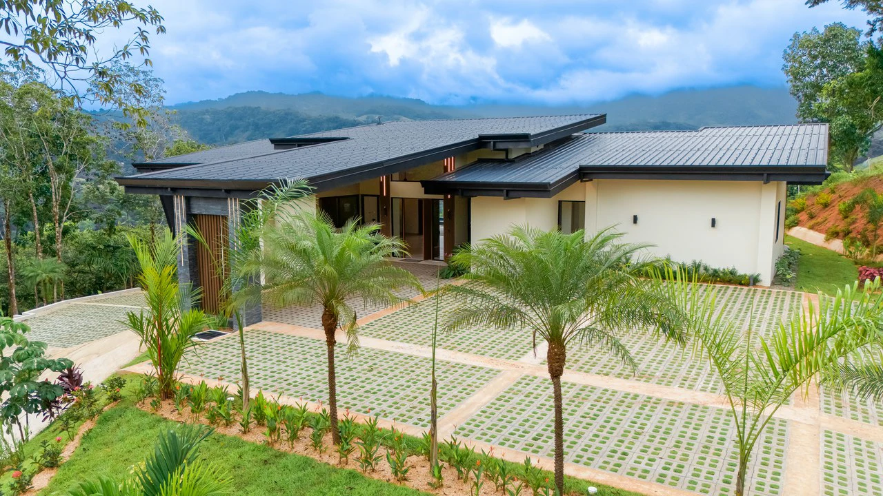 Luxury Modern Tropical Estate in Playa Dominical - Gallery image 42