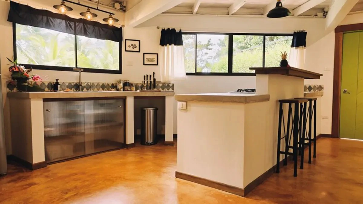 ID 947: 2 BD/2BA Renovated Home with Ocean View Near Playa Negra - Gallery image 9