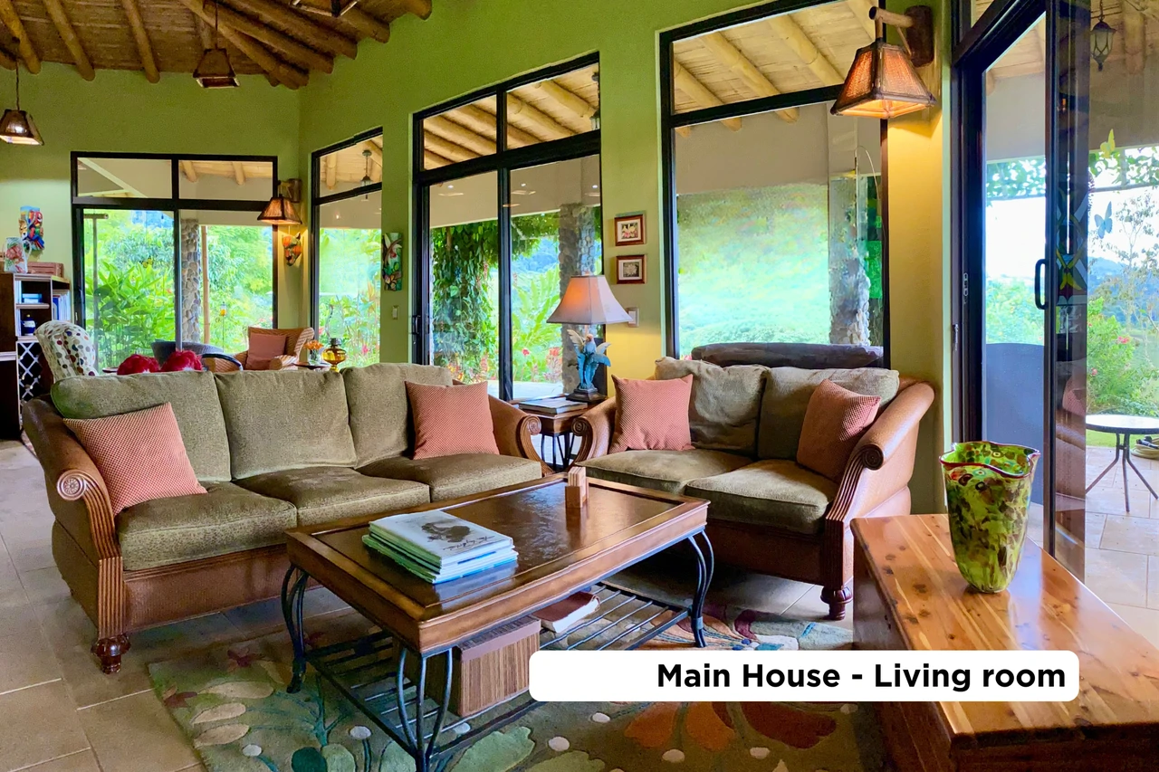 Countryside House For Sale in Santa Elena - Gallery image 8