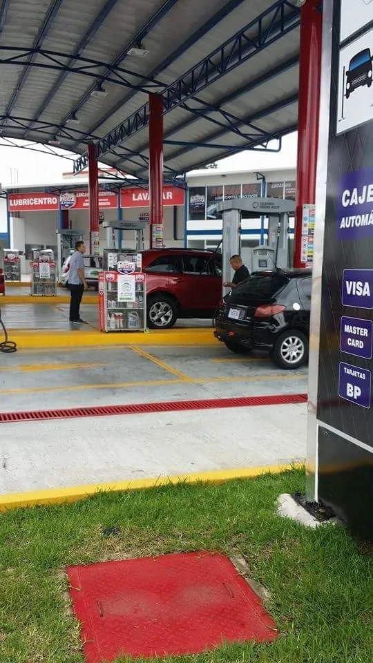 GAS STATION - Gallery image 2