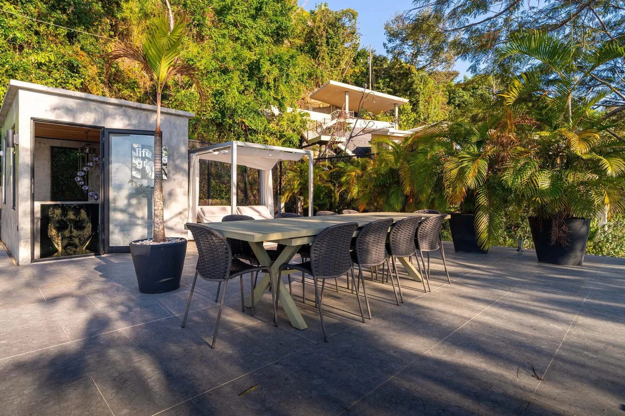 Casa Moon Diablo: Iconic Ocean View Luxury Estate with Infinity Pool, Rooftop Patio, Gym & Sauna in Manuel Antonio - Gallery image 60