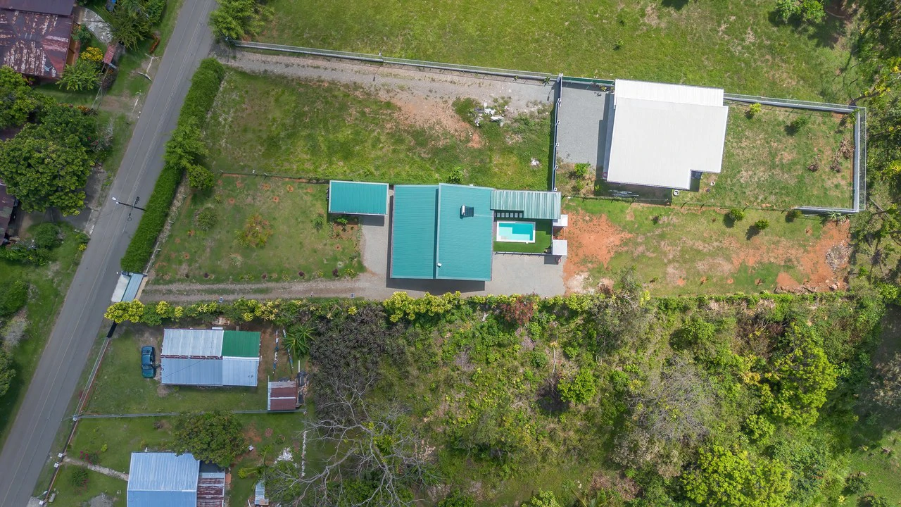 Brand-New Mountain View Home with Pool and Expansion Potential in Villa Nueva, Quepos: House For Sale in Quepos - Gallery image 8