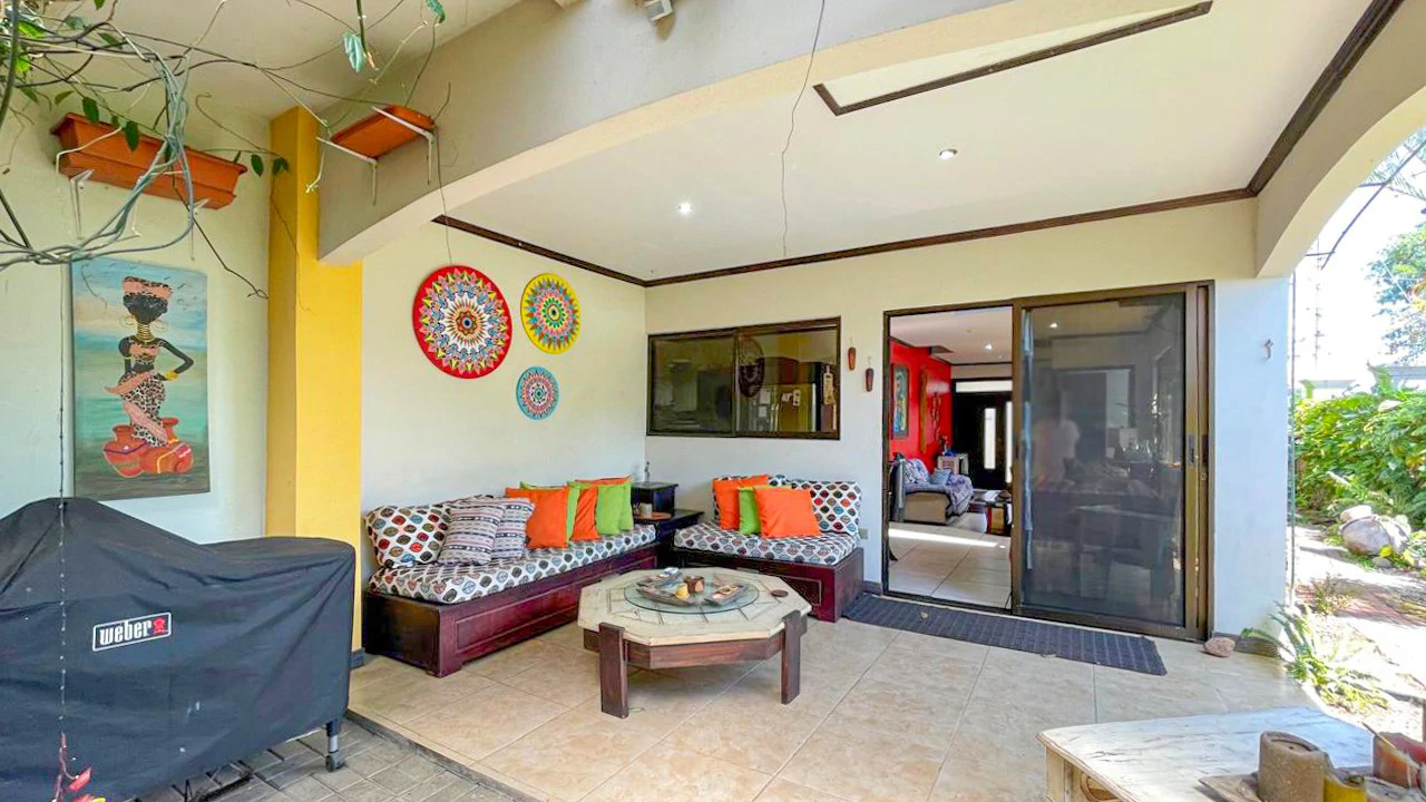 Home for sale or for RENT with furnished -Bosque Alto Condominium- Grecia - Gallery image 11