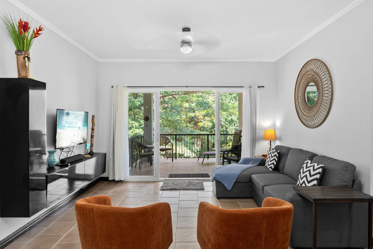 Surfside Tower 301: Third-Floor Condo Just Steps from the beach - Gallery image 4