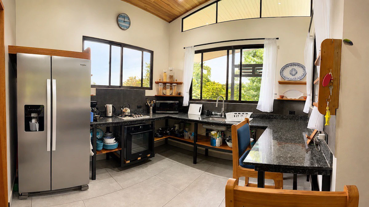 Turnkey Two-Home Property & Boutique B&B in Drake Bay, Osa Peninsula - Gallery image 17