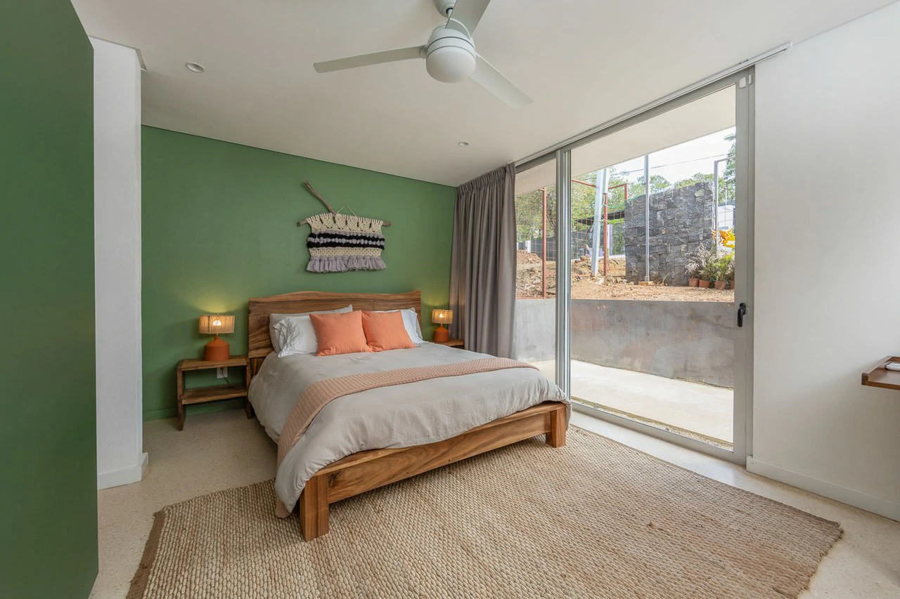 Casa C35: Stylish 4 Bedroom Home a Block to the Beach! - Gallery image 2