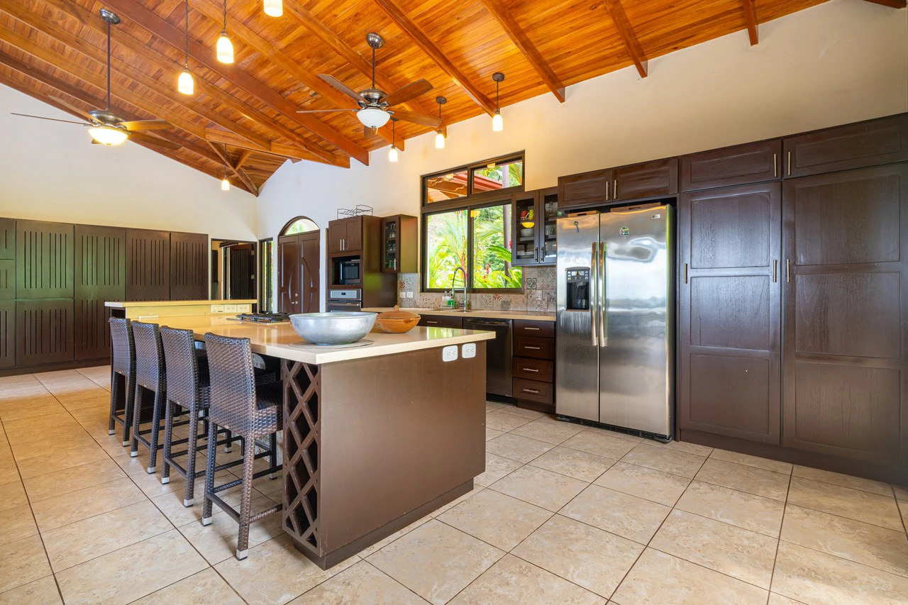 Ocean Mountain View with Privacy! Casa Carpe Diem: Mountain House For Sale in Ojochal - Gallery image 32
