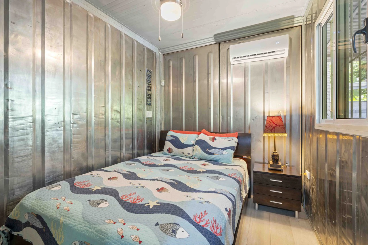 Casa Lemonpaloosa: Very Private Container Home! - Gallery image 10