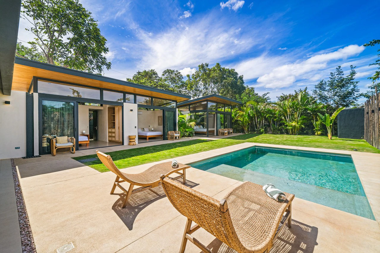 Casa Ballena: Tropical Modern 3-Bed Home in Avellanas, Guanacaste