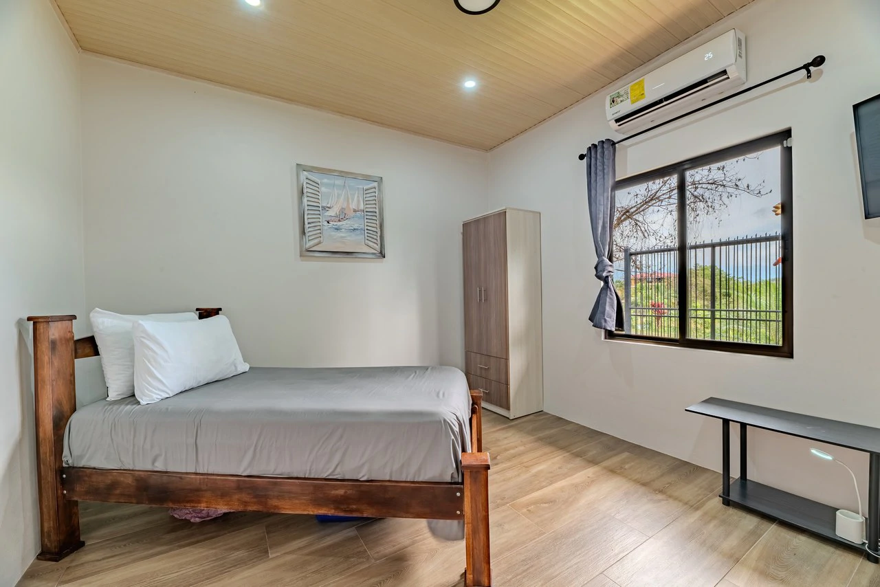 Mountain House For Sale in Quepos - Gallery image 19