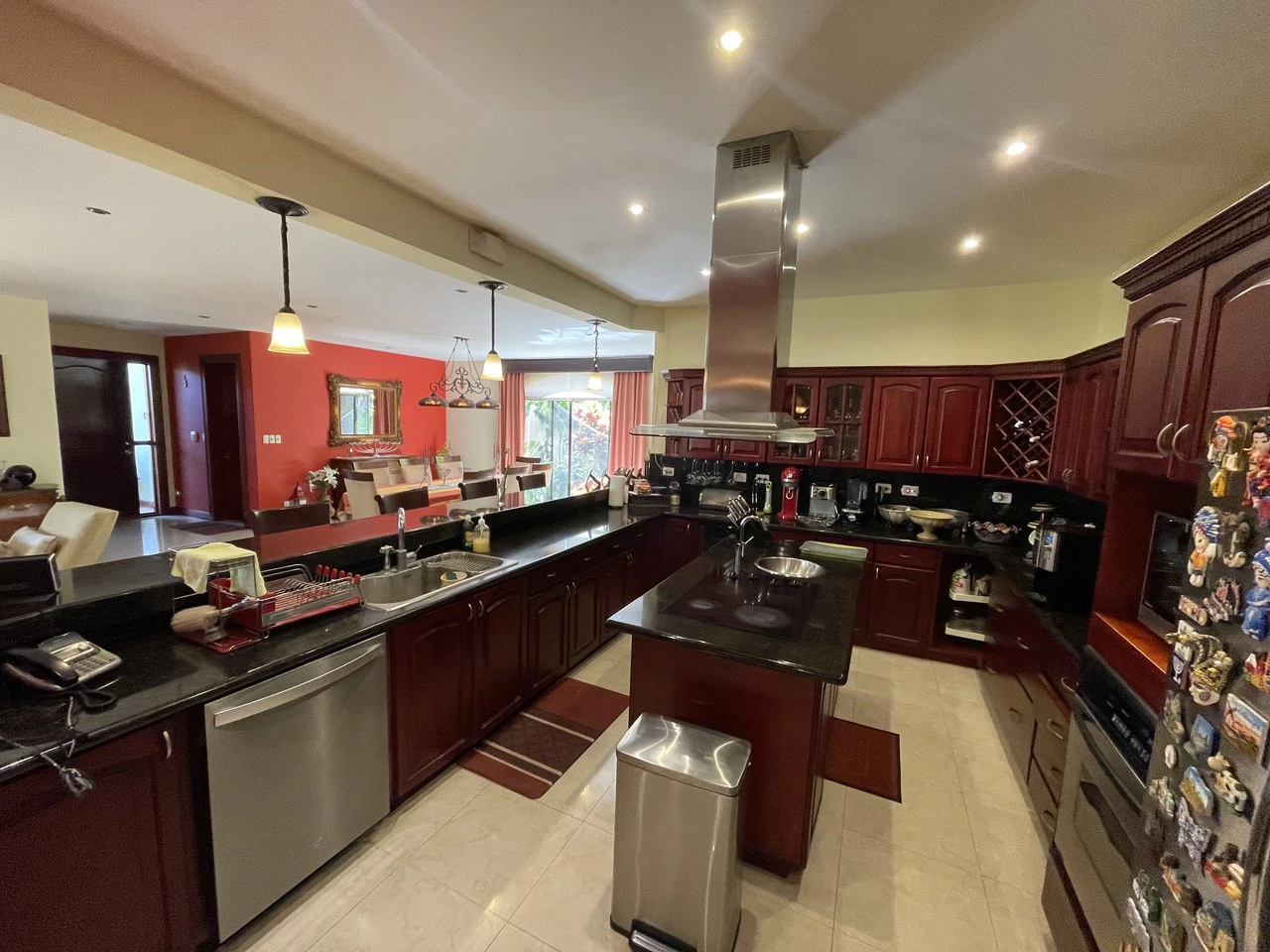 Dona Rosa: House For Sale in Bosques de Doña Rosa - Gallery image 6