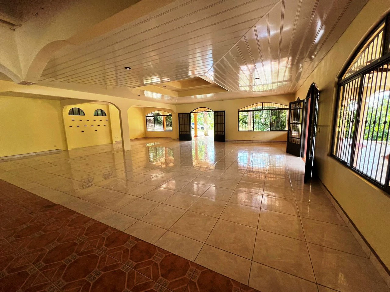 Paddle Tennis and Pool!: NEW! Private Estate, Pool an 3 New Tennis Courts - Gallery image 9