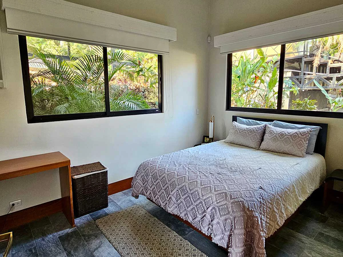 ID 4171: Modern Tropical: Luxury Retreat with Saltwater Pool in Bellevue - Gallery image 14