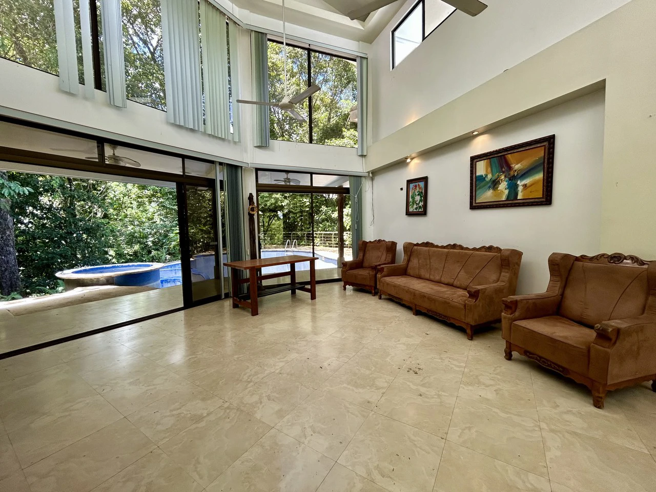 Fixer-Upper Home with an studio Office in Palmar Norte on a 7.58 Acres Property - Gallery image 10