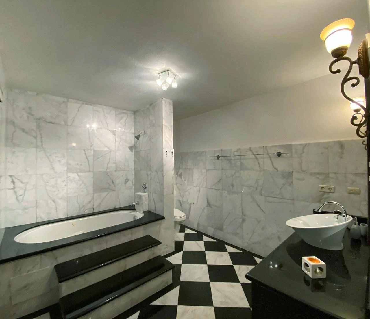Casa Marble...: Spectacular Hillside Estate with Panoramic Central Valley Views - Gallery image 9