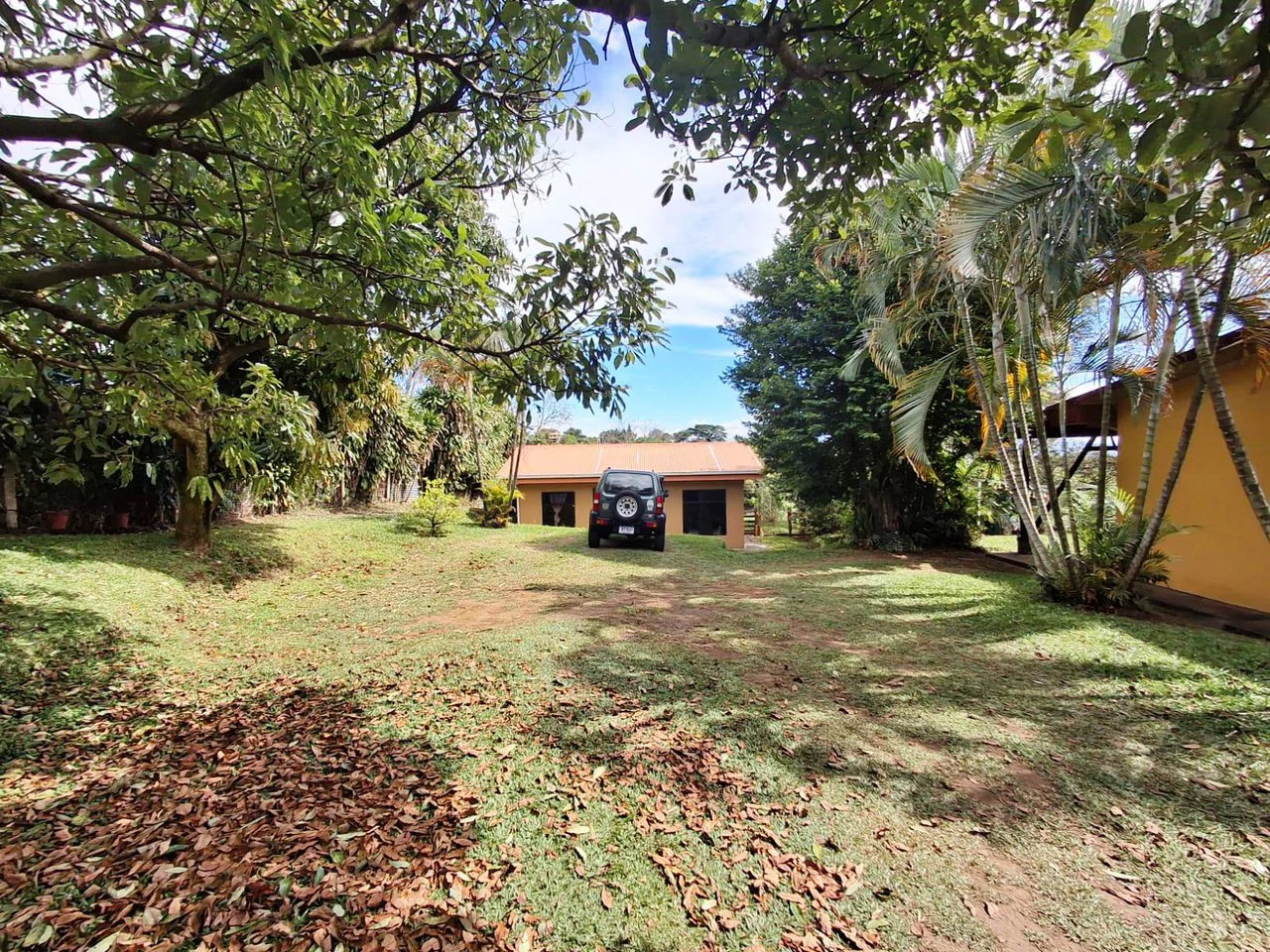 Awesome Property!: 2 Homes...Large Lot...and Views! - Gallery image 12