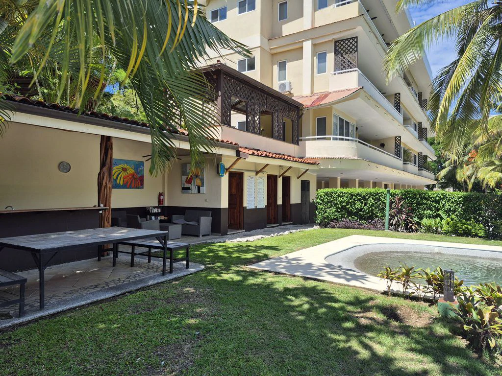 Condo Montelaguna: One Bedroom Condo with Pool Just Steps from Carrillo & Sámara Beaches – Rental Investment Opportunity - Gallery image 5