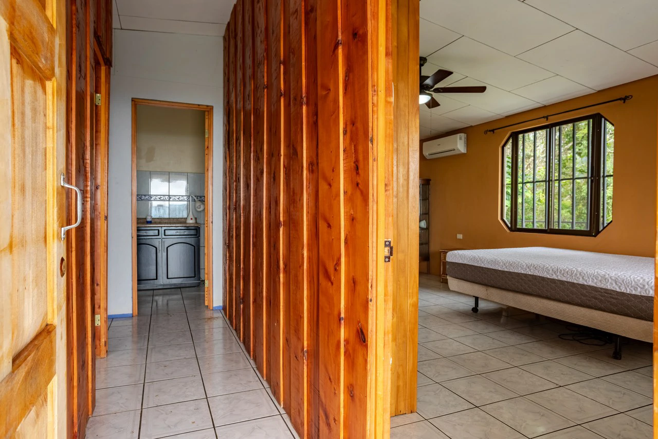 Expansive 27 Acre Farm with Residence in San Isidro del General - Gallery image 34