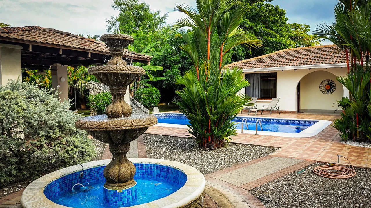 Villa For Sale in Jacó - Gallery image 8
