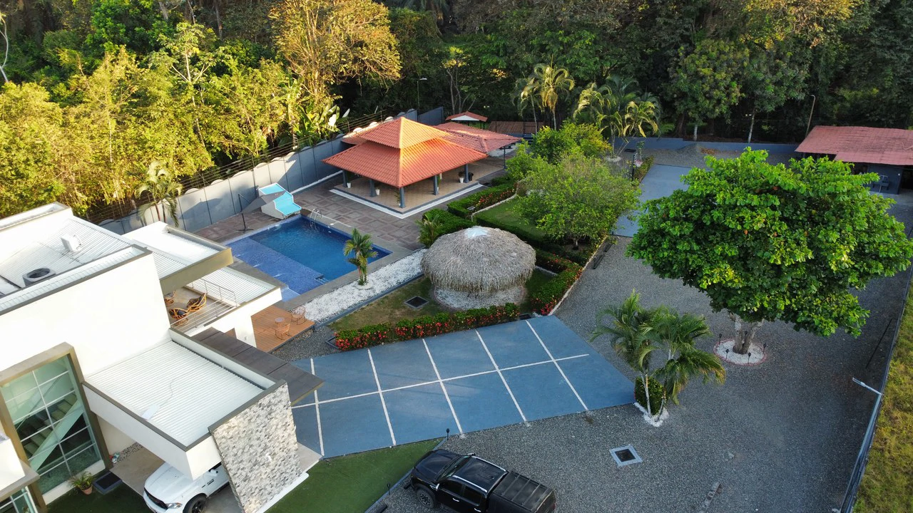 Beautiful house in Residencial Palmas del Sol | Tranquility and style - Gallery image 2