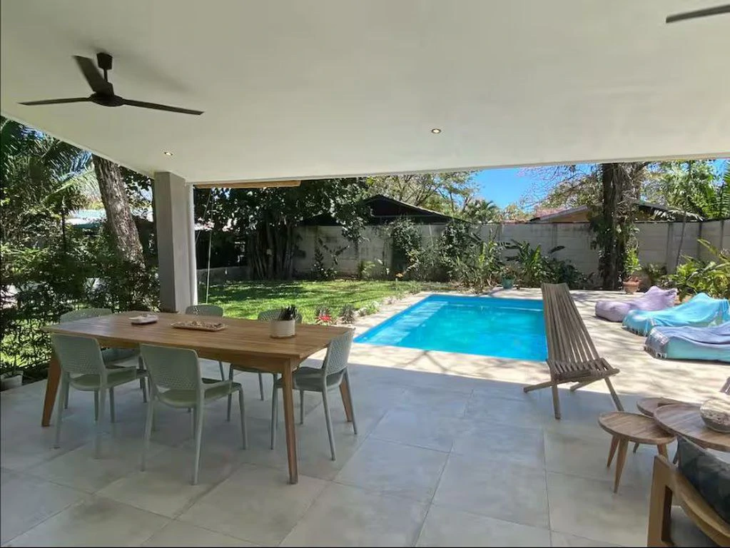 Casa Joya: Turnkey Modern Home with pool – Prime Location & Rental Income - Gallery image 5