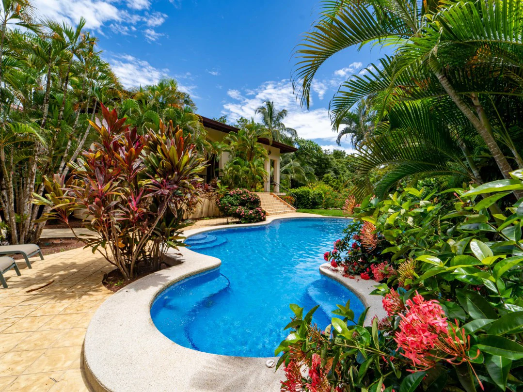 Oasis - Tropical Haven with Two Homes in Carrillo - Gallery image 2