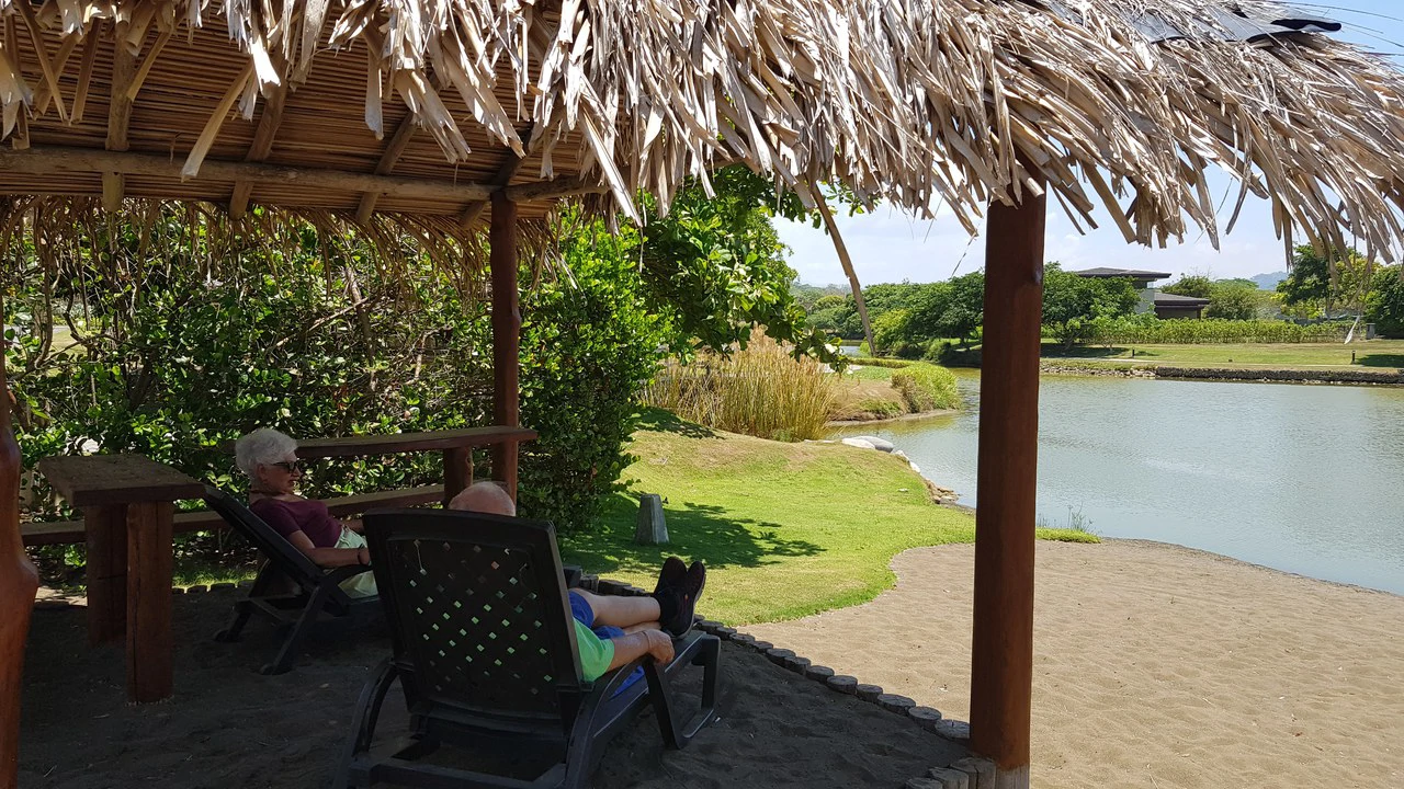 Playa Hermosa Oceanfront Lot 07: Amazing beach front lots for sale in Playa Hermosa in one of the most luxurious and private beach communities in Costa Rica! - Gallery image 39