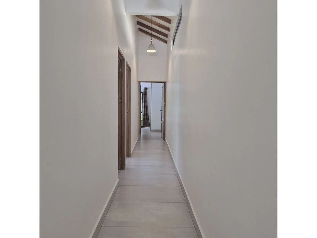 Casa Amapola: PRICE REDUCTION - Turnkey Modern Home with Pool in a Serene Tropical Setting, very close to Samara - Gallery image 19