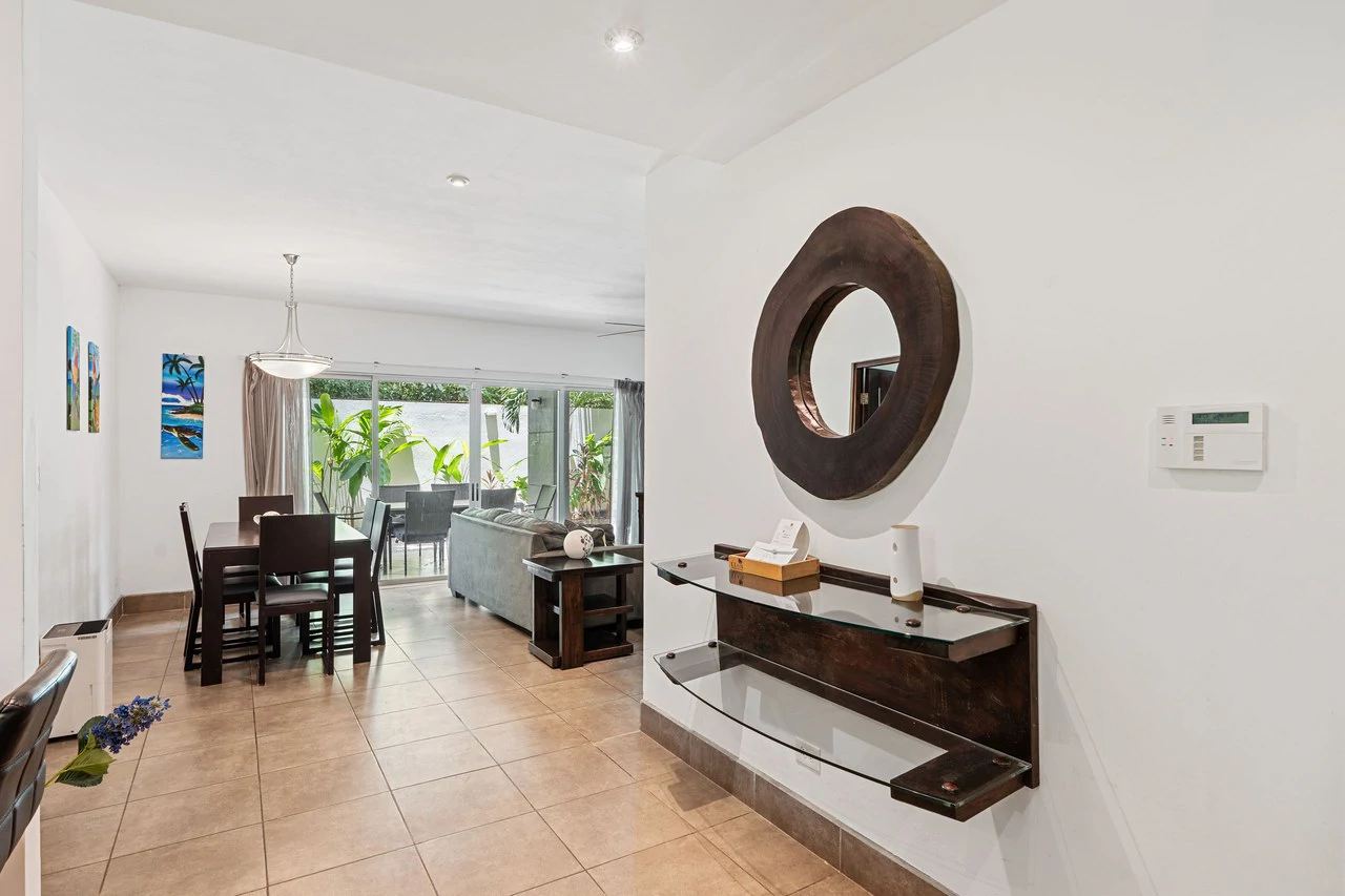Casa Blanca 4: Stunning Condo with Quality Finishes, Terrace & Resort-Style Amenities - Gallery image 7