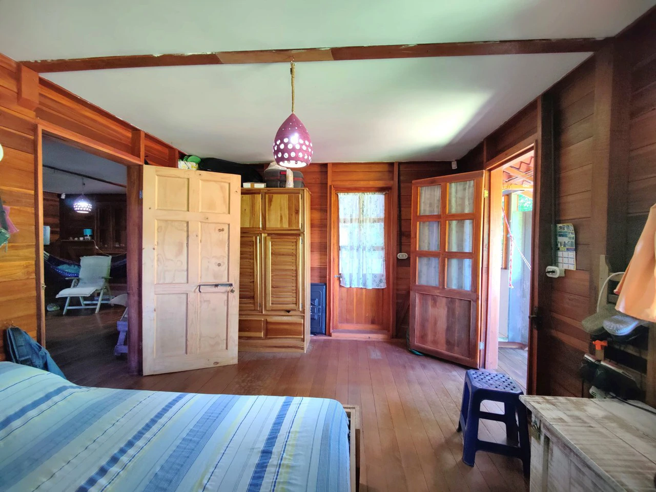 Charming 6 Bd/5 Ba Multi-Unit Rental Property - A Versatile Investment Opportunity - Gallery image 11