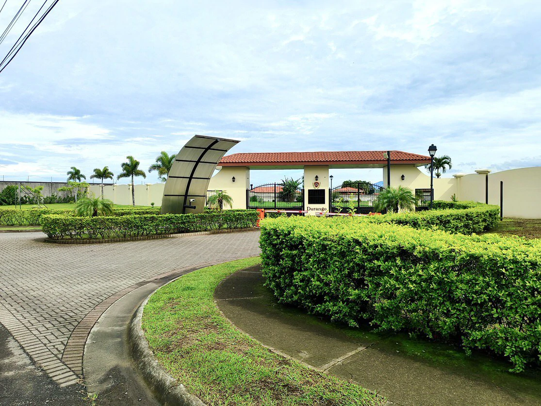 Venta de Lote Residencial en Santo Domingo de Heredia: Exclusive Residencial Durango - Gallery image 16