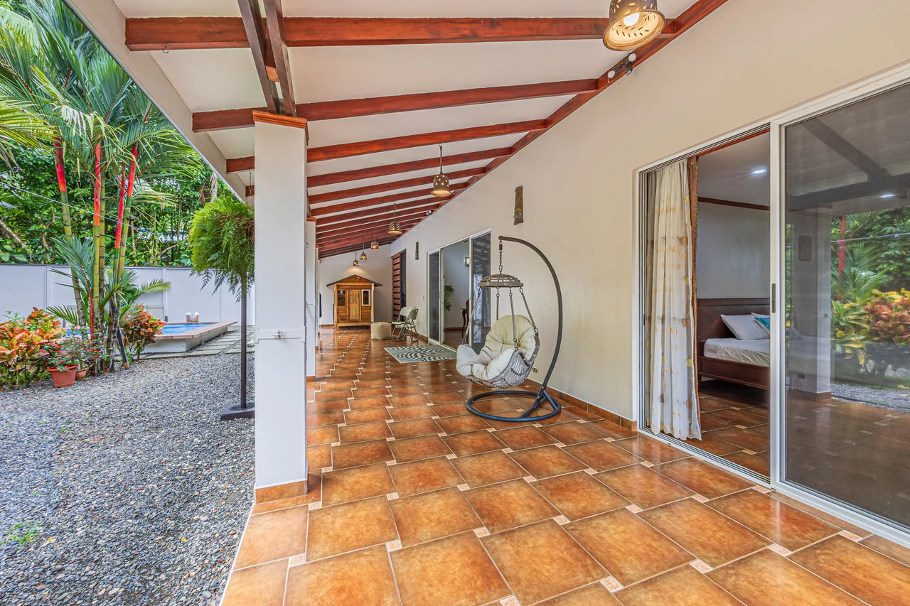 Happy Daze in Uvita: Commercial Building Opportunity in the Heart of Uvita. On Creek with Beautiful Jungle View - Gallery image 24