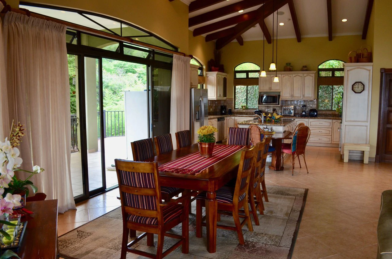 Mountain Condominium For Sale in Ciudad Colón - Gallery image 29