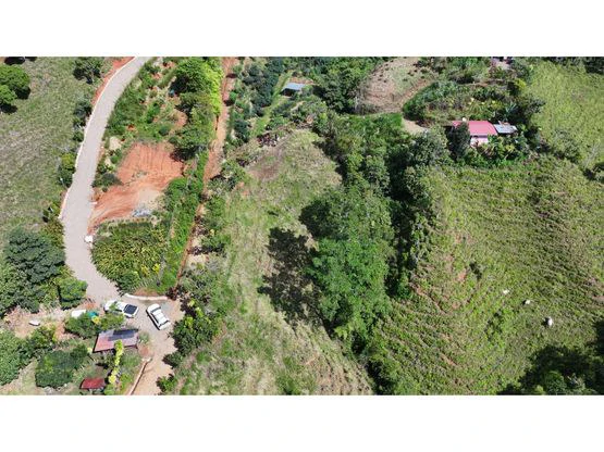 Panoramic View Lot with Tranquil Creek and Easy Access to San Isidro - Gallery image 9
