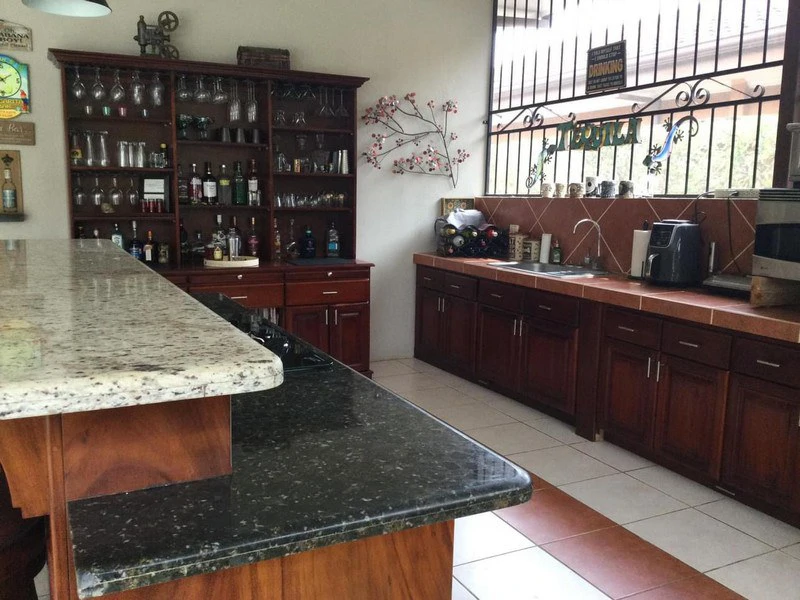 Amazing Casa Solara in Bejuco!: Huge home with pool on oversized lot close to the beach! - Gallery image 31