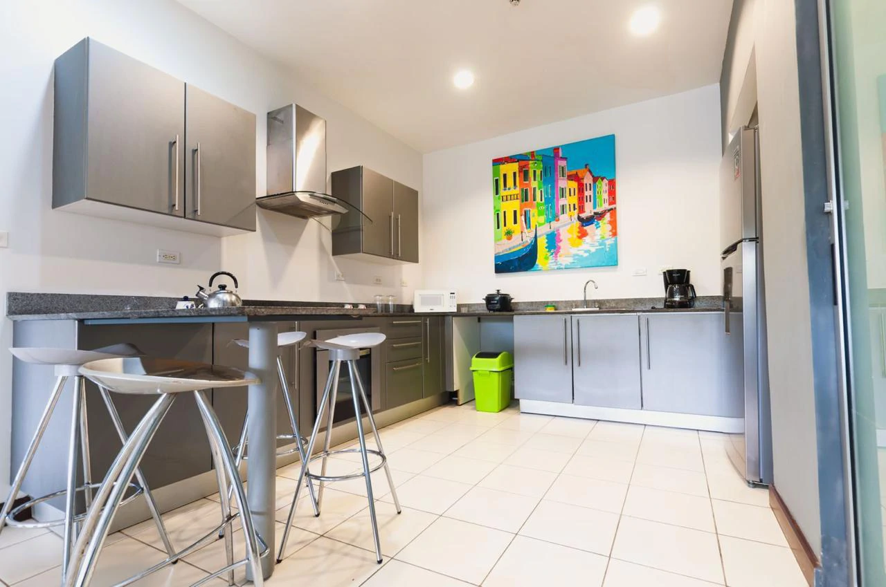 Condo Jaco Bay. Jaco Costa Rica: Near the Coast Apartment For Sale in Jacó - Gallery image 6