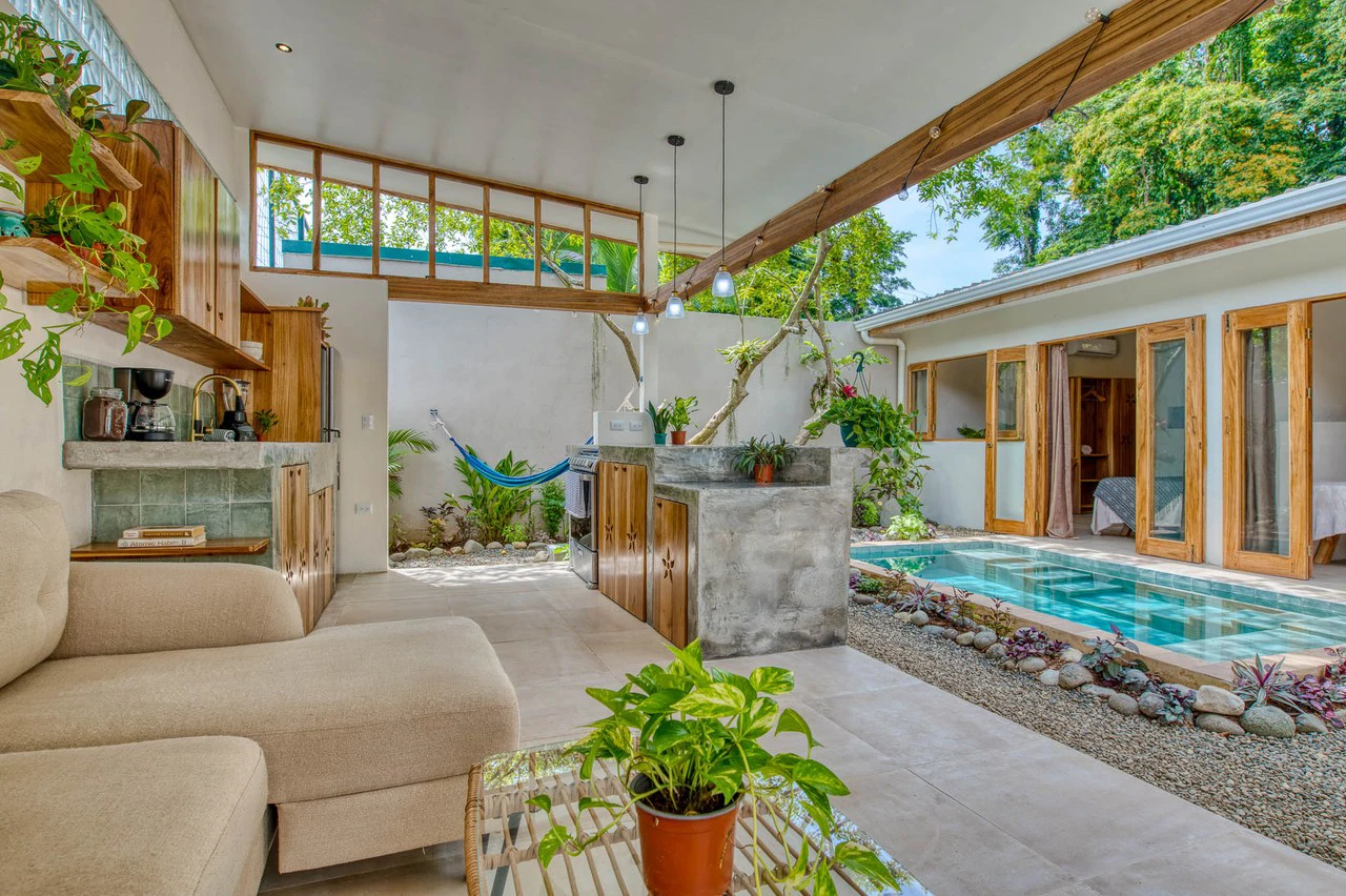 Modern Villa Design With Incredible Income History - Gallery image 4