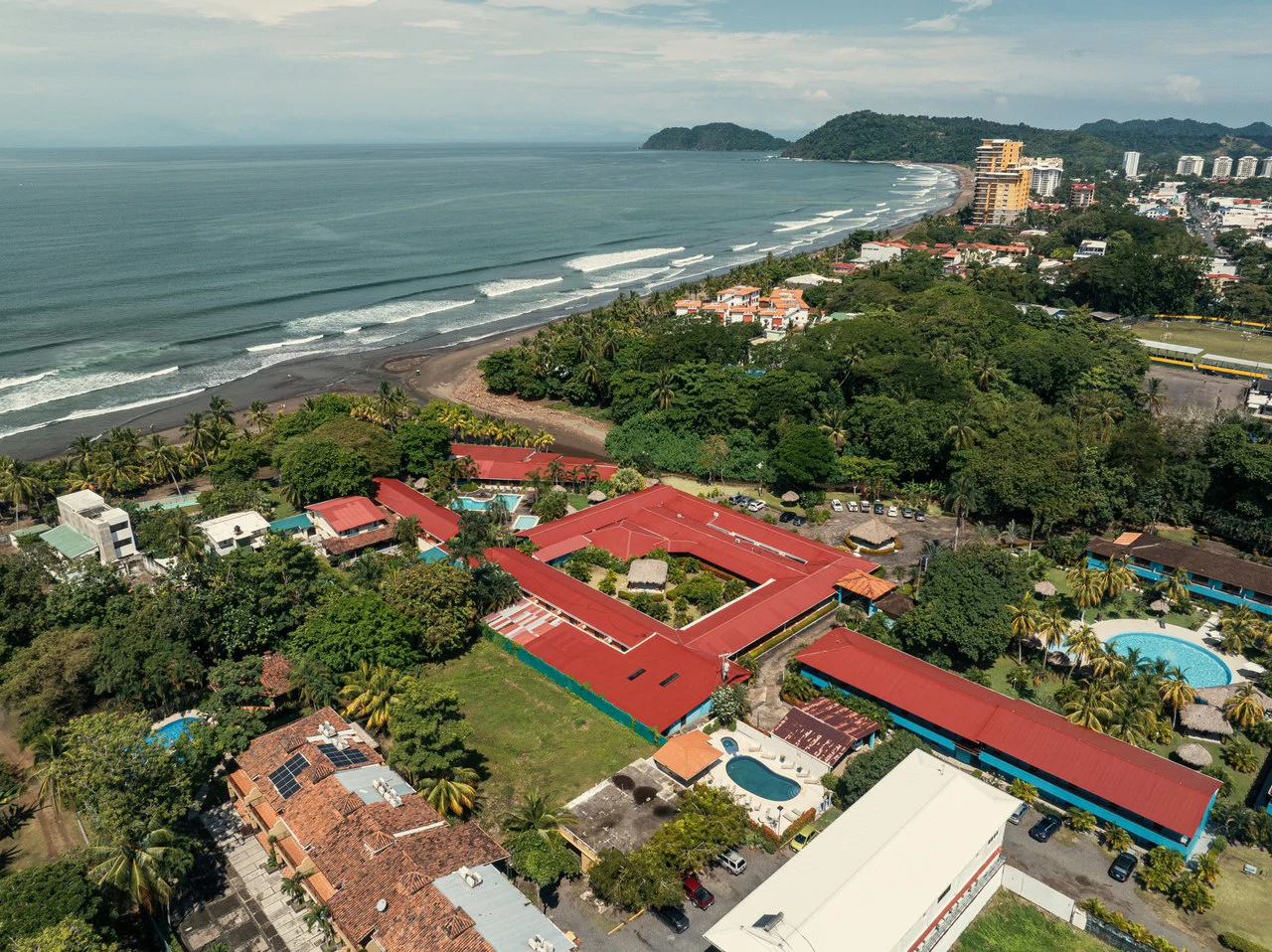 Beautiful Lot a few meters from the beach Property for Sale: 1,103 m² Lot in Playa Jaco, Costa Rica - Gallery image 2