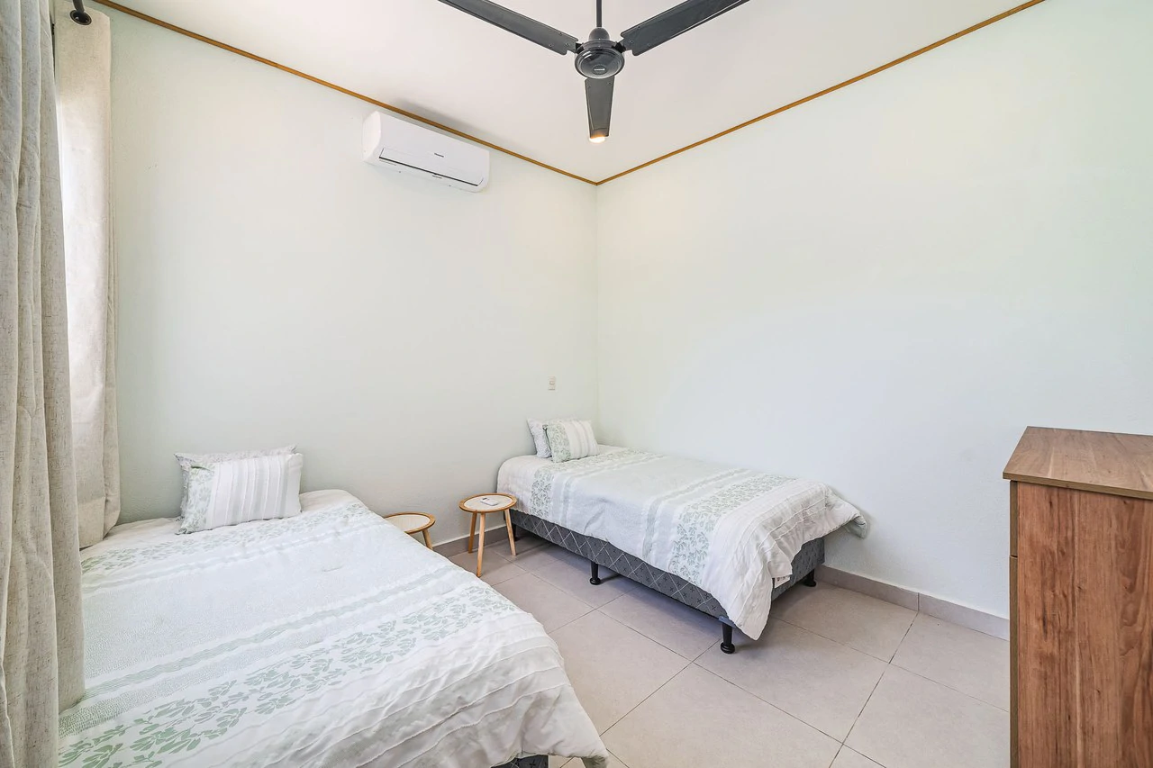 Casa Nantiri: Turnkey 3BR Beach House Steps to Playa Blanca & Top Snorkeling - Gallery image 12