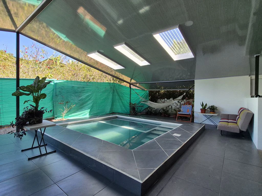 Casa Veranera:  Unique Renovated 3-Bedroom Home with Indoor Pool & Flexible Layout – 10 Minutes from Sámara - Gallery image 3