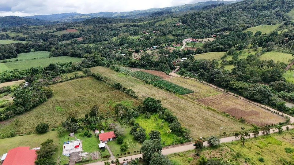Home Construction Site For Sale in El Rosario de Pacuar - Gallery image 8